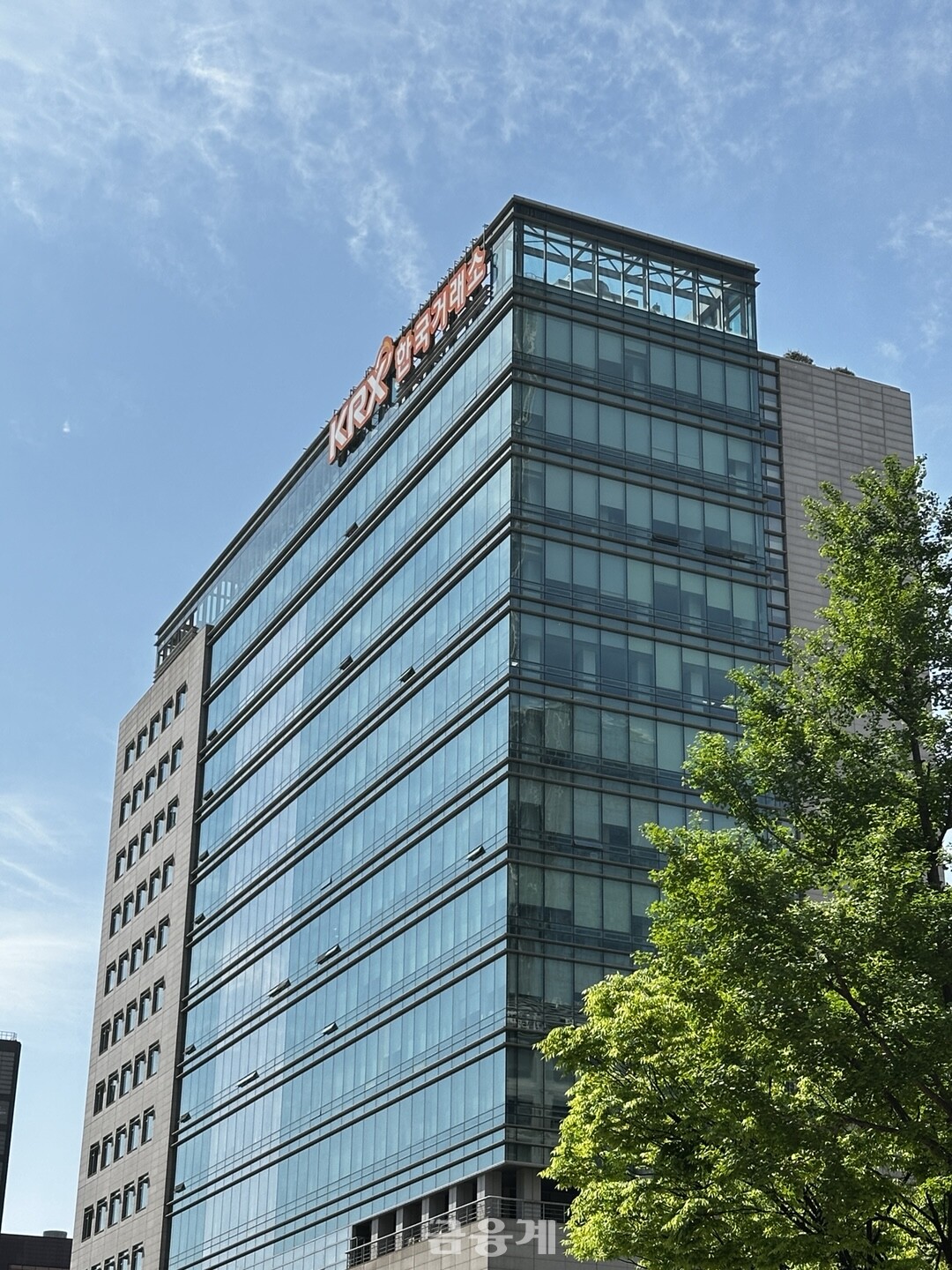 한국거래소, 글로벌 네트워크 확장 본격화 < 이시간주요뉴스 < 증권 < 금융경제 < 기사본문 - 금융계