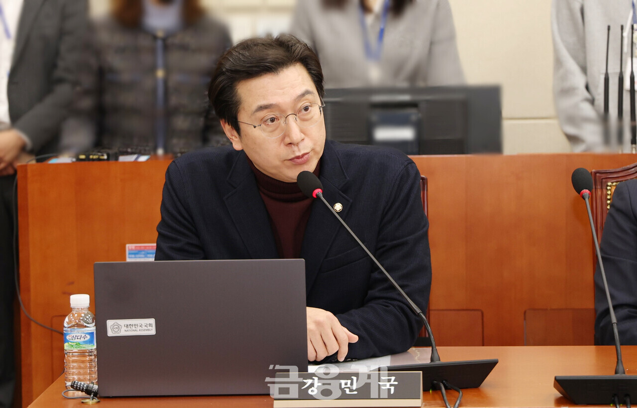 업비트, 북한 라자루스 해킹에 445억 피해 발생 < 이시간주요뉴스 < 국회 < 금융정책 < 기사본문 - 금융계